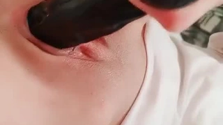 第一伞兵队大学娃娃音女友穿着情趣内衣求干
